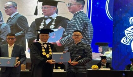 Dr Rizaldy Baihaqqy Dianugerahi INABA Award 2025 Dunia Industri