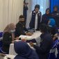 Ketua DPW Partai NasDem Jawa Timur, Lita Machfud Arifin saat melakukan monitoring kegiatan cek kesehatan di DPD Kabupaten Kediri