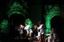 Penampilan grup musik etnik Banyuwangi memukau penonton lewat irama rancak Perkusi Using pada gelaran Banyuwangi Percussion Festival 2025. (Foto Dok Ho/RadarBangsa.co.id)