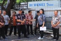 Tim Intelijen Kejari Lamongan melakukan inspeksi mendadak di lokasi pembangunan Puskesmas Sukodadi, Kamis (16/10/2025). (Foto Dok Ho/RadarBangsa.co.id)