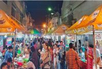 Keterangan foto : 
Waroeng Semawis adalah destinasi kuliner wajib,bagi anda yang sedang berkunjung di Semarang. (Dok Agus)