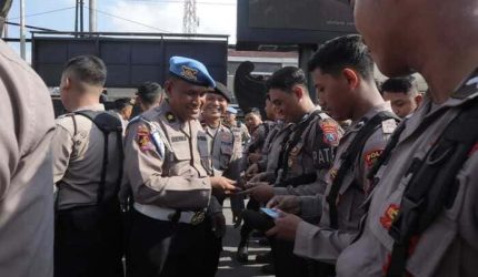 Pastikan Disiplin Personel, Subbidprovos Polda Jatim Gelar Inspeksi di Polres Lamongan