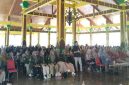 Kepala Dinas KBP3A Bangkalan, Sudiyo, saat menyampaikan evaluasi kinerja Tim Pendamping Keluarga (TPK) di Pendopo Pratanu, Kantor Pemkab Bangkalan, Jumat (10/10/2025). (Dok. KBP3A Bangkalan) 