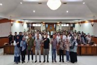 Satgas MBG Kota Blitar menggelar Kursus Keamanan Pangan bagi tenaga pengolah makanan di dapur MBG, Sabtu (11/10/2025). (Foto Dok Ho/RadarBangsa.co.id)