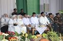  Wakil Bupati Malang Dra. Hj. Latifah Shohib menghadiri Apel Peringatan Hari Santri Tingkat Provinsi Jawa Timur 2025 di Pondok Pesantren An-Nur II Al Murtadlo, Kecamatan Bululawang, Rabu (22/10/2025). (Foto Dok Ho/RadarBangsa.co.id)