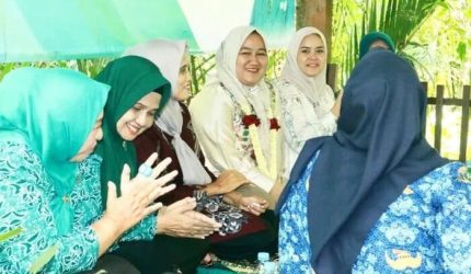 Semangat Kebersamaan Warnai Silaturahmi PKK Bangkalan di Desa Tengket