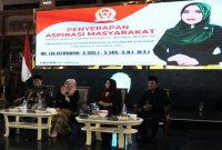 Senator DPD RI Dr. Lia Istifhama berdialog dengan masyarakat Ponorogo dalam kegiatan penyerapan aspirasi bertema “Optimalisasi Desentralisasi dan Otonomi Daerah”, (Dok foto ho/RadarBangsa.co.id)