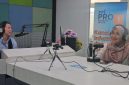 Anggota DPD RI Lia Istifhama saat menjadi narasumber dalam dialog Surabaya Pagi di RRI Pro 1 Surabaya, membahas peran santri dalam membangun bangsa pada momentum Hari Santri Nasional 2025. (Foto Dok Ho/RadarBangsa.co.id)