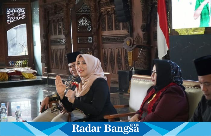 Senator Jawa Timur Dr. Lia Istifhama menyoroti pentingnya percepatan sertifikasi guru (Foto Dok Ho/RadarBangsa.co.id)