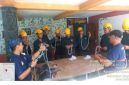 Para peserta pelatihan dalam sesi materi certical rescue (tali temali) bersama instruktur Jakarta Rescue, Jum’at (10/10/2025) (Foto Dok Ho/RadarBangsa.co.id)