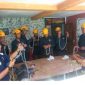 Para peserta pelatihan dalam sesi materi certical rescue (tali temali) bersama instruktur Jakarta Rescue, Jum’at (10/10/2025) (Foto Dok Ho/RadarBangsa.co.id)
