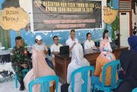 Personel Kodim 1606 Mataram bersama petugas DP2KBP3A Lombok Barat memberikan layanan KB dan penyuluhan kesehatan gratis bagi warga Desa Dasan Geria, Kecamatan Lingsar, dalam rangka program TMMD ke-126. (Foto Dok Ho/RadarBangsa.co.id)