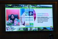 Bupati Ipuk Fiestiandani menjelaskan inovasi Jagoan Tani dan I-Care di hadapan tim juri Kovablik Jatim 2025 (Foto Dok Ho/RadarBangsa.co.id).