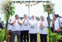 Gubernur Jawa Timur Khofifah Indar Parawansa memimpin Gerakan Serentak Pelayanan Inseminasi Buatan 2025 di Jember. (Foto Dok Ho/RadarBangsa.co.id)