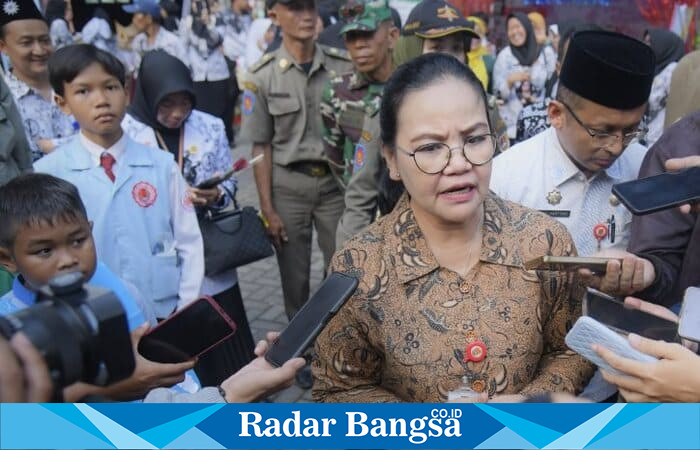 Wali Kota Semarang, Agustina Wilujeng, menyampaikan komitmen penghapusan guru honorer di TBRS, Selasa (26/11). Foto Dok Ho/RadarBangsa.co.id