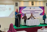 Suasana kegiatan reviu dan evaluasi program Kabupaten Layak Anak (KLA) yang digelar Dinas KBP3A Bangkalan bersama lintas OPD di Aula Hotel Rose. (Foto Dok Ho/RadarBangsa.co.id)