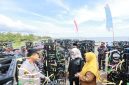 Peresmian Rumah Apung di Pantai Bimo, Banyuwangi, yang digelar Lanal Banyuwangi dan dihadiri Bupati Ipuk Fiestiandani. (Foto Dok Ho/RadarBangsa.co.id)