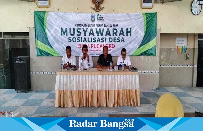 Sosialisasi Program Jatim Puspa 2025 di Balai Desa Pucangro, Kecamatan Kalitengah, Lamongan, yang dihadiri perangkat desa, pendamping program, dan penerima manfaat. (Foto Dok Ho/RadarBangsa.co.id)