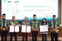 Penandatanganan Kontrak Payung Konsolidasi Pengadaan Kertas HVS Pemkab Pasuruan. (Foto Dok Ho/RadarBangsa.co.id)