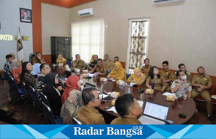 Sekda Asahan membuka FGD penyusunan peta bisnis dan roadmap peternakan kambing-domba. (Foto Dok Ho/RadarBangsa.co.id)