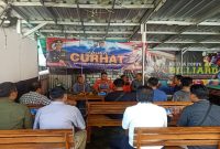 Pertemuan Jumat Curhat Polres Lamongan menghadirkan BPBD untuk membahas mitigasi bencana bersama warga. (Foto Dok Ho/RadarBangsa.co.id)