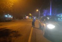 Patroli Blue Light Polsek Tikung menyisir jalur perbatasan dan jalan utama untuk menjaga situasi kamtibmas tetap kondusif, Selasa dini hari. (Foto Dok Ho/RadarBangsa.co.id)