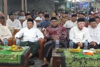 Suasana peringatan Isra Mikraj Nabi Muhammad SAW di halaman Masjid Al-Fatah Dusun Cangkring Ngrandu, Desa Cangkring Babatan, Jombang. (Foto Dok Ho/RadarBangsa.co.id)