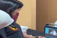 Direktur RSUD H. Moh. Ruslan Kota Mataram membuka pelatihan BULS bagi dokter umum, Jumat (30/1/2026). (Foto Dok Ho/aini-RadarBangsa.co.id)