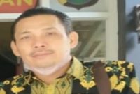 Advokat dan Pengacara H. Umar Wijaya, S.H., M.H., di kantor hukum Jalan Kusuma Bangsa Nomor 14, Kabupaten Lamongan, Selasa (27/1/2025). (Foto Dok Ho/Nul-RadarBangsa.co.id)