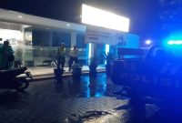Anggota Polsek Tikung melakukan patroli obyek vital di BRI Tikung guna mencegah tindak kejahatan 3C. (Foto Dok Ho/RadarBangsa.co.id)