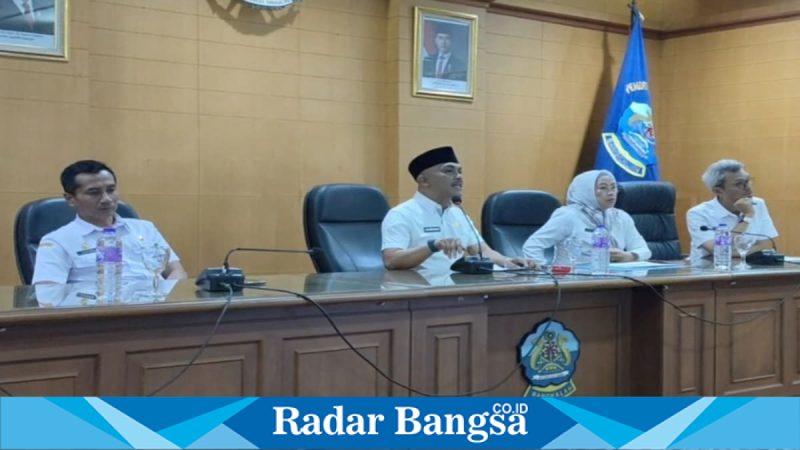 Rapat koordinasi dan evaluasi Program MBG serta sinkronisasi data SPPG di Kabupaten Bangkalan, Rabu (28/1/2026). (Foto Dok Ho/Nul-RadarBangsa.co.id)