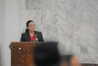 Wali Kota Semarang Agustina Wilujeng Pramestuti bersama DPRD saat rapat paripurna pengesahan Perda Fasilitasi Pengembangan Pesantren di Gedung DPRD Kota Semarang. Foto Dok Ho/RadarBangsa.co.id