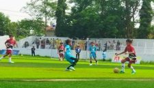 Suasana pertandingan final Majalengka Premier League (MPL) U-10–U-12 di Stadion Warung Jambu, Kabupaten Majalengka, Senin (5/1/2026). (Foto Dok Ho/RadarBangsa.co.id)