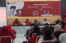 Prof. Dr. Hardjono menyampaikan materi diskusi kebangsaan “Melihat Indonesia” di DPC PDI Perjuangan Jombang, Sabtu (31/01/2026). (Foto Dok Ho/Ro-RadarBangsa.co.id)