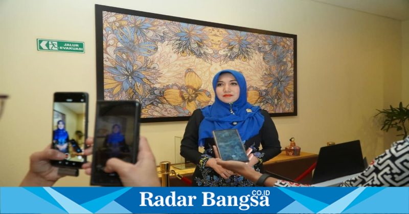 Anggota DPD RI Lia Istifhama menyampaikan apresiasi atas kebijakan pariwisata Pemprov Jatim di Surabaya, Jumat (14/2/2026). (Foto Dok Ho/RadarBangsa.co.id)