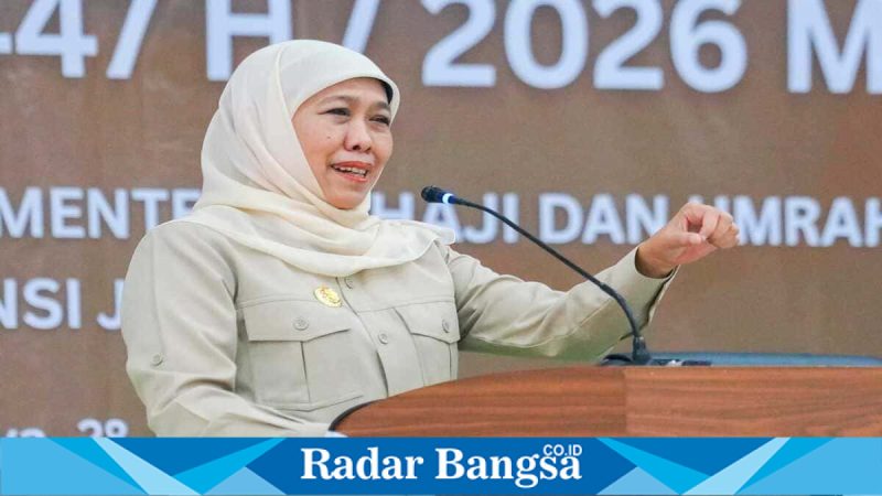 Gubernur Jawa Timur Khofifah Indar Parawansa membuka Diklat PPIH Kloter Embarkasi Surabaya Tahun 1447 H/2026 M di Asrama Haji Surabaya, Rabu (4/2). (Foto Dok Ho/Nul-RadarBangsa.co.id)