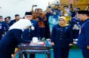 Gubernur Jawa Timur Khofifah Indar Parawansa melantik Pejabat Pimpinan Tinggi Pratama di Gedung Negara Grahadi, Surabaya, Jumat (30/1/2026). (Foto Dok Ho/Nul-RadarBangsa.co.id)
