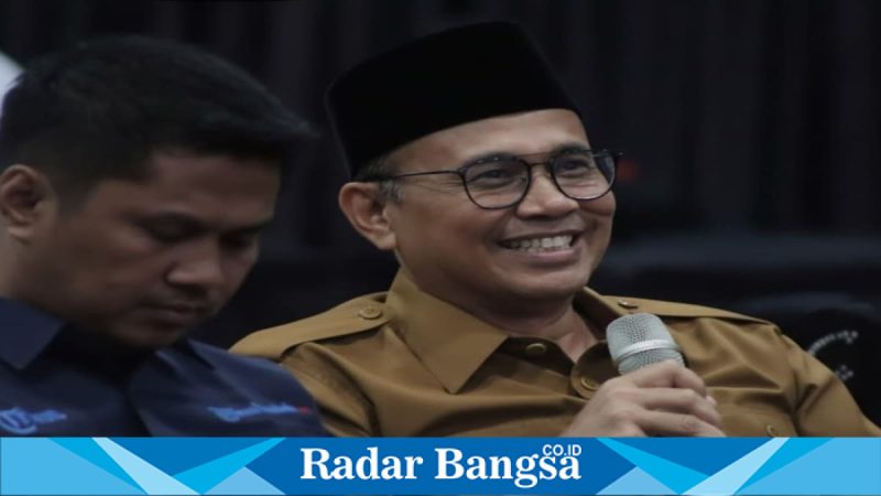 Juru Bicara Pemprov NTB Ahsanul Khalik memberi keterangan soal TPG dan THR Guru 2025 di Mataram, Senin (23/2/2026). (Foto Dok Ho/RadarBangsa.co.id)