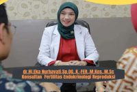 Dokter spesialis Obgyn RSUD HMR Mataram memberikan edukasi kesehatan ibu hamil jelang Ramadan, Jumat (20/2/2026). (Foto Dok Ho/RadarBangsa.co.id)