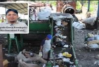 Aktivitas pengolahan sampah menjadi RDF dan kompos di Desa Randupitu, Kecamatan Gempol, Kabupaten Pasuruan, 2025. (Foto Dok Ho/RadarBangsa.co.id)