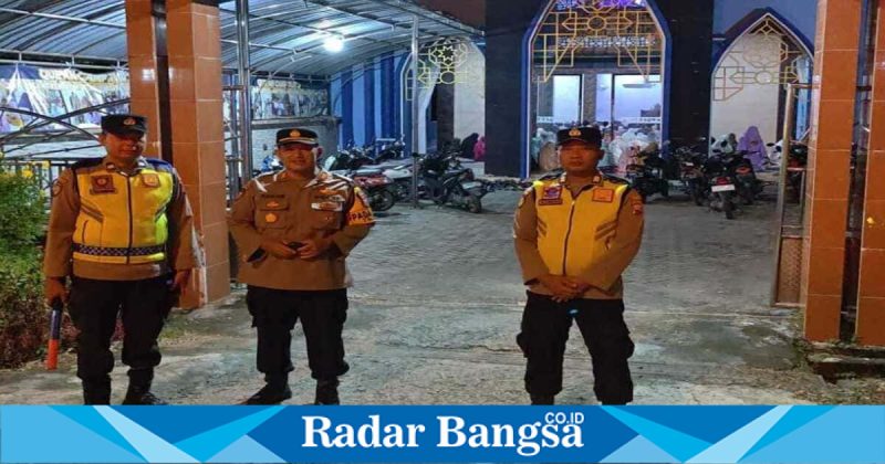 Kapolsek Tikung AKP Anang Purwo Widodo menyampaikan imbauan kamtibmas jelang Ramadhan 2026, Kamis (19/2). (Foto Dok Ho/RadarBangsa.co.id)