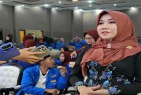 Lia Istifhama menyampaikan pernyataan terkait gugatan wanprestasi di Surabaya, Senin (23/2/2026). (Foto Dok Ho/RadarBangsa.co.id)