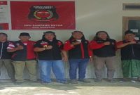 Andi Wijono saat bersilaturahmi dengan DPD Madas Nusantara Sampang, Kamis (26/3/2026). (Foto Dok Yak/RadarBangsa.co.id)