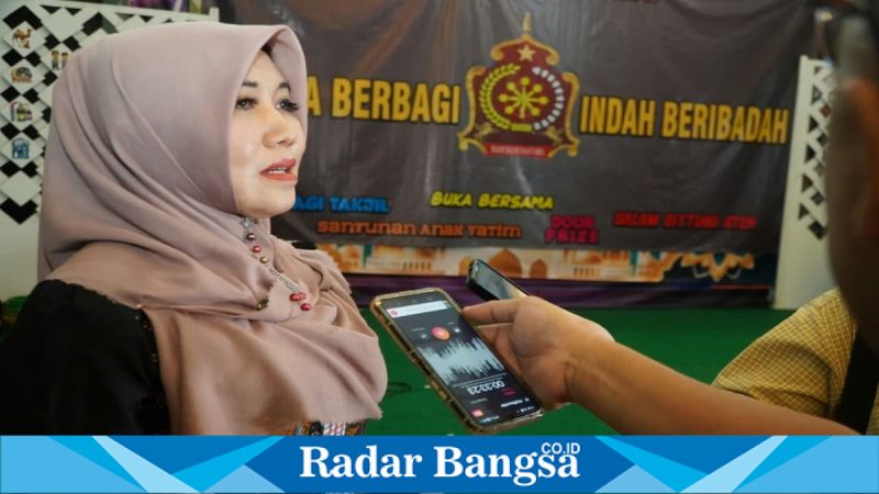 Anggota DPD RI Lia Istifhama saat memberikan keterangan di Surabaya, Kamis (19/3/2026). (Foto Dok Ho/RadarBangsa.co.id)