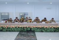 Bupati Asahan Taufik Zainal Abidin Siregar membuka Rakorpem Maret 2026 di Aula Melati, Senin, 09 Maret 2026 (Foto Dok Ho/RadarBangsa.co.id)