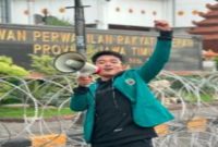 Aliansi BEM Pamekasan menyampaikan kecaman terhadap aksi teror air keras terhadap aktivis KontraS, Sabtu (14/3/2026). (Foto Dok Ho/RadarBangsa.co.id)