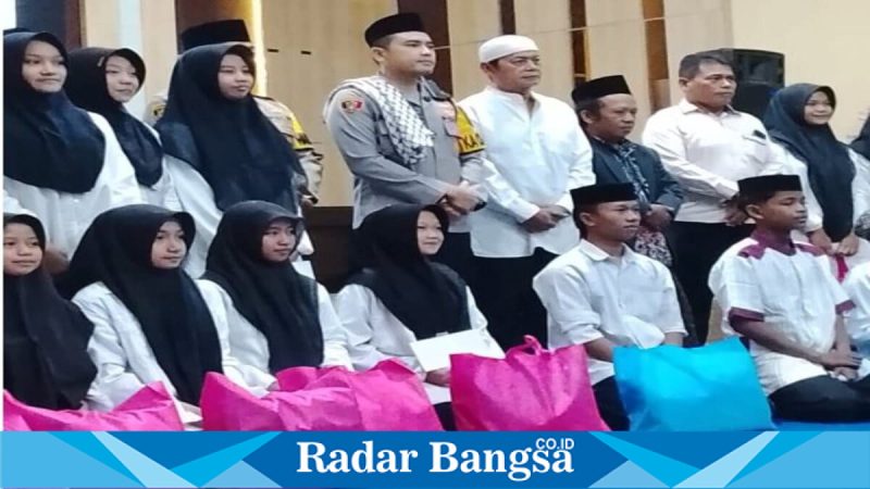 Kapolres Pacitan AKBP Ayub Diponegoro saat buka puasa bersama di Pacitan, Selasa (3/3/2026). (Foto Dok Ho/RadarBangsa.co.id)