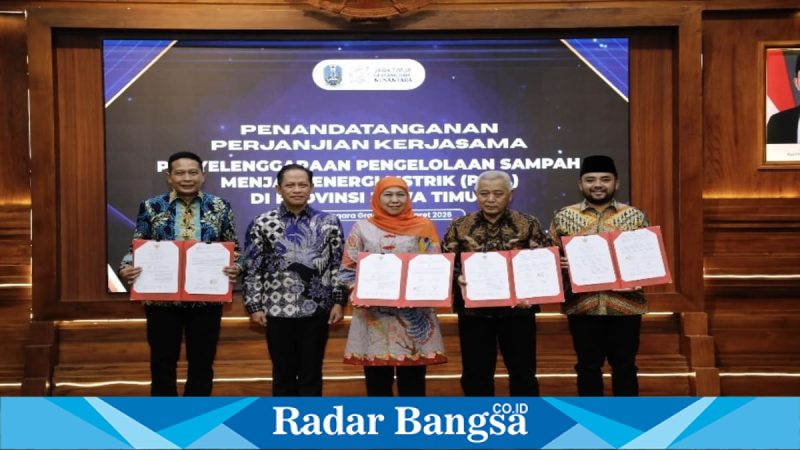 Penandatanganan PKS PSEL Malang Raya di Gedung Negara Grahadi, Sabtu (28/3) (Foto Dok Ho/RadarBangsa.co.id)