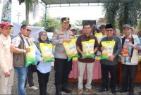 Gerakan Pangan Murah Polres Musi Rawas, Sabtu 14 Maret 2026, warga antre membeli bahan pokok terjangkau. Sabtu, 14 Maret 2026 (Foto Dok Ho/RadarBangsa.co.id)