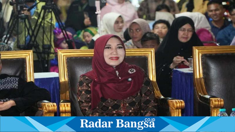 Lia Istifhama saat hadiri  Festival Ramadhan di Alun-Alun Gresik, Minggu (2/3/2026). (Foto Dok Ho/RadarBangsa.co.id)